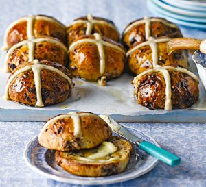 Chocolate and Spice Hot Cross Buns